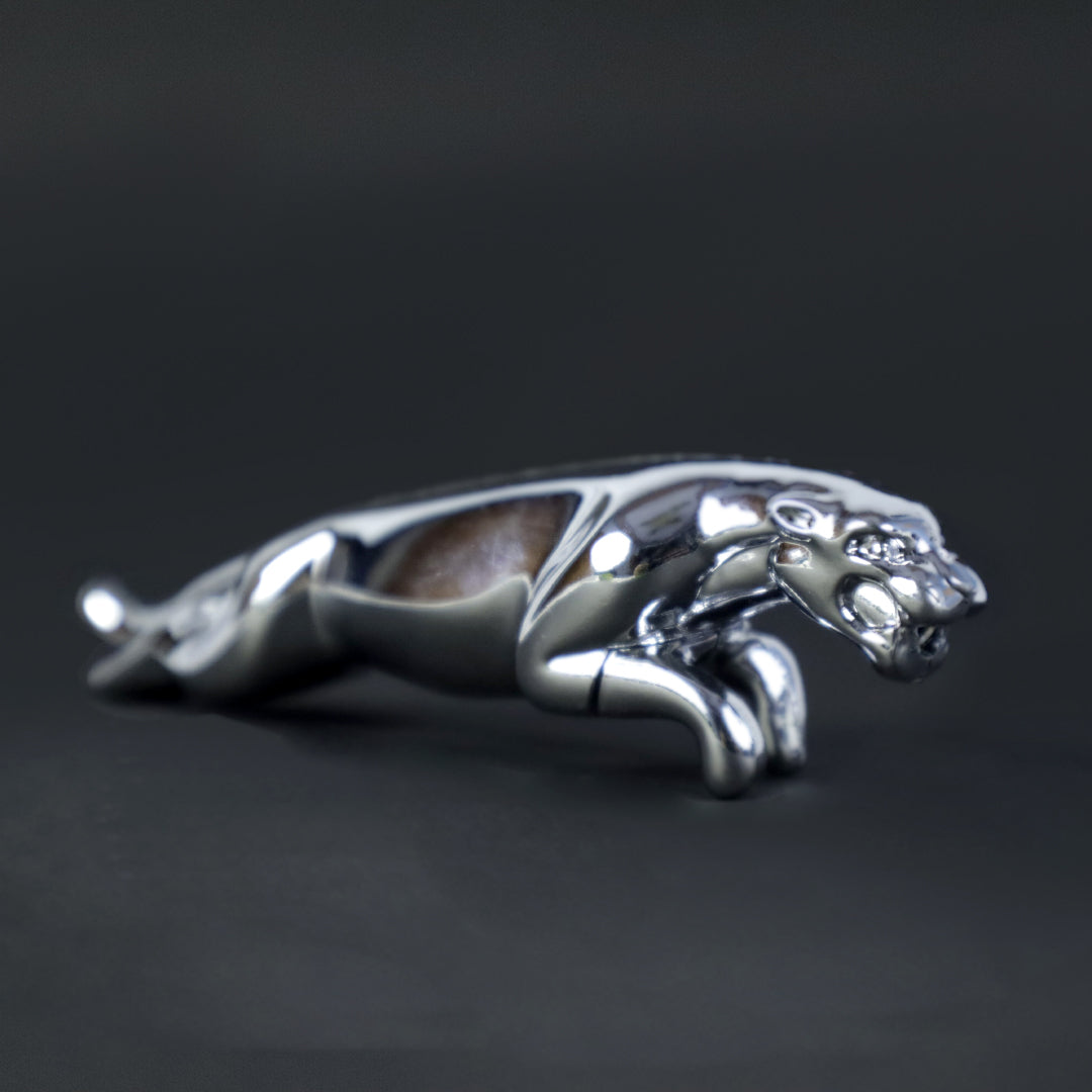 Jaguar Stylish pocket cigarette lighter silver